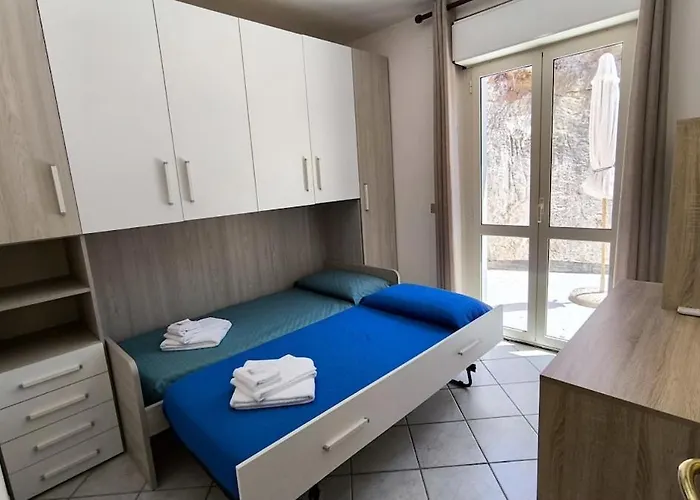 Apartman Il Fortino - Three-room La Maddalena